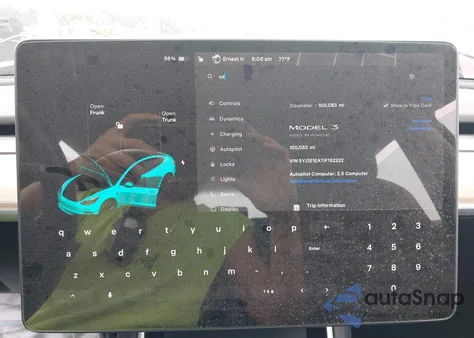 2018 Tesla Model 3 Long Range/Mid Range z USA, uszkodzony, nr VIN 5YJ3E1EA7JF152222